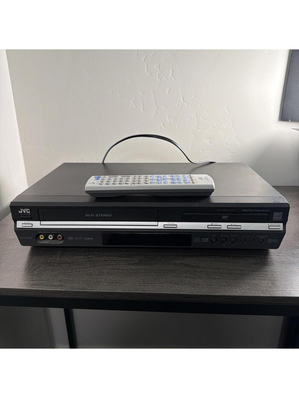 JVC HR-XVC28BU VCR /DVD Combo VHS Tape Player TESTED FULLY FUNCTIONAL
